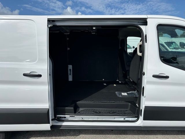 2025 Ford Transit Van Base - Photo 20