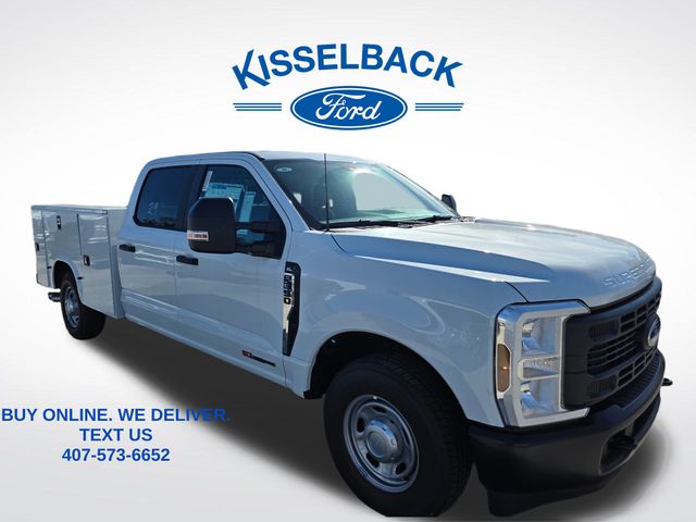 2026 Ford F-350 Super Duty XL's photo