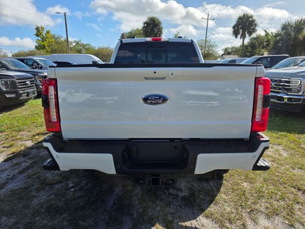 New 2026 Ford F-250 Lariat Truck Crew Cab