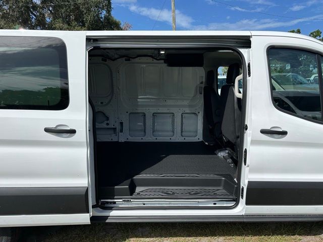 2025 Ford Transit Van Base - Photo 21
