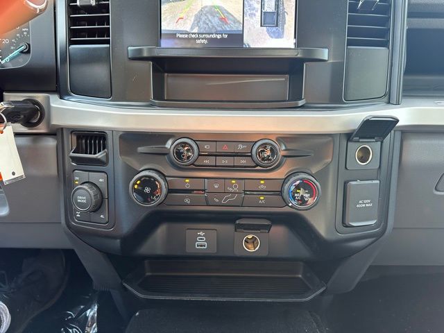 2025 Ford F-350 Super Duty XL - Photo 14