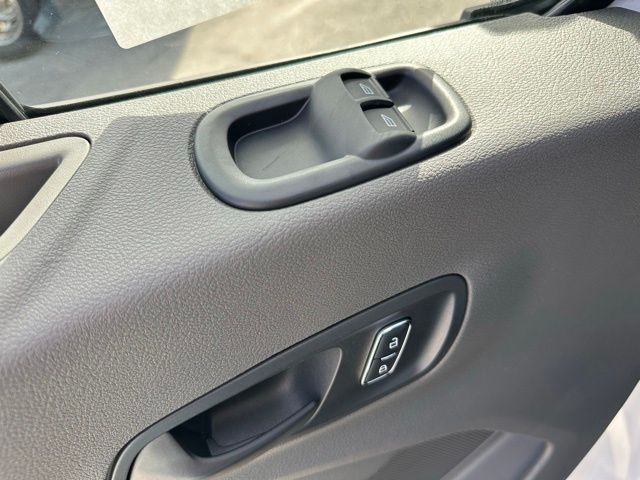 2025 Ford Transit Van Base - Photo 19