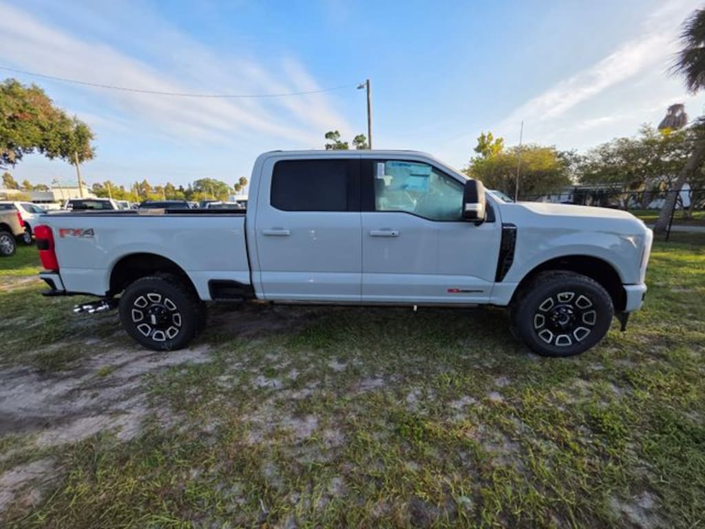New 2026 Ford F-250 Platinum Truck Crew Cab
