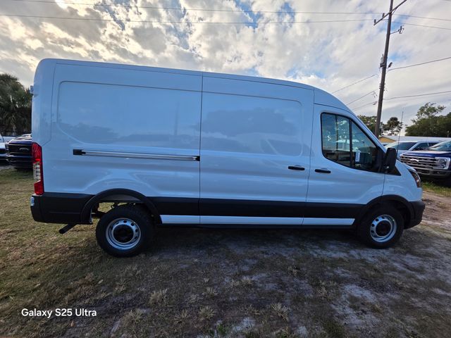 2026 Ford Transit photo 3