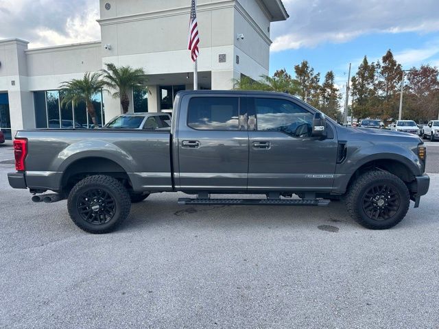 2019 Ford F-250 Lariat photo 3