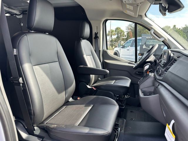 2025 Ford Transit Van Base - Photo 11
