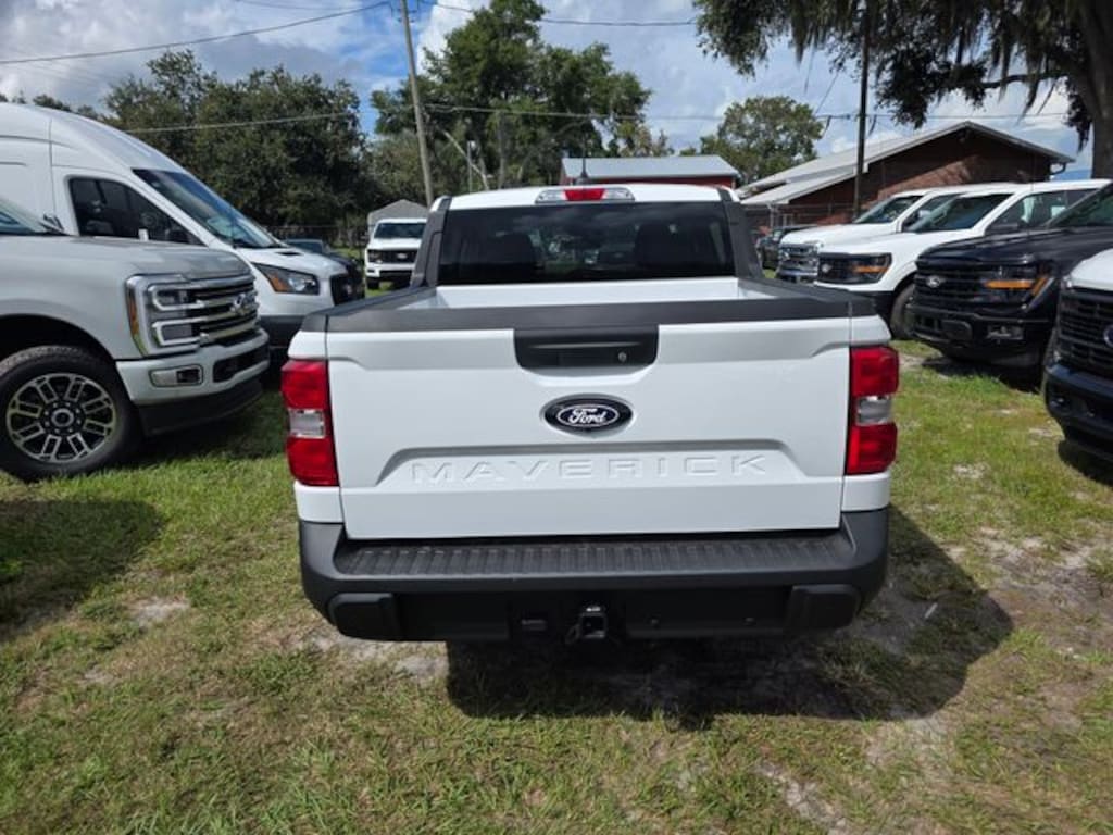 New 2025 Ford Maverick XL Truck SuperCrew