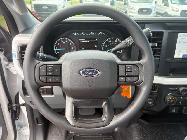 2026 Ford F-250 Super Duty XL - Photo 14