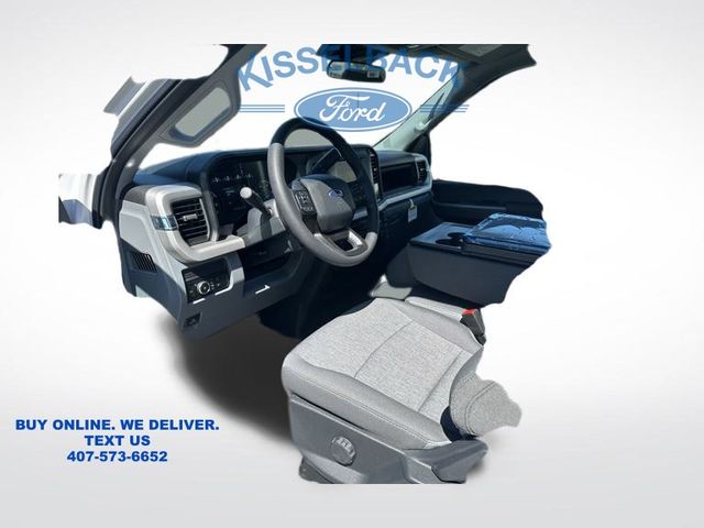 2025 Ford F-350 Super Duty XL's photo