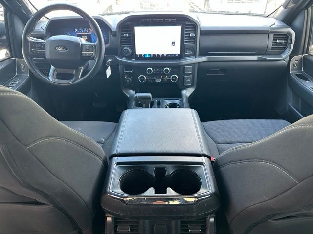 Photo 10