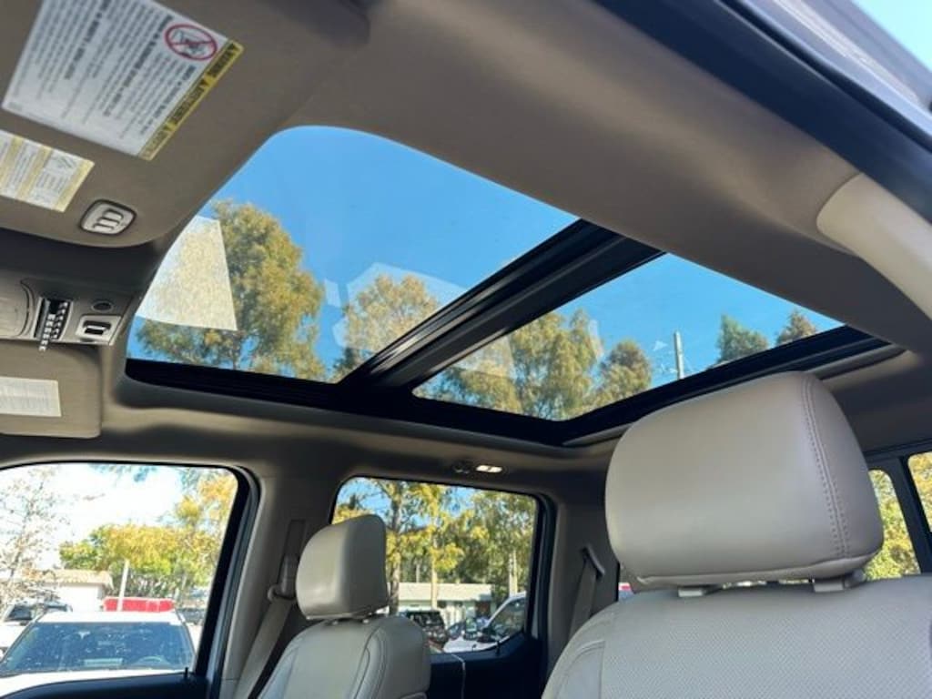 Certified 2017 Ford F-250 Lariat Truck Crew Cab