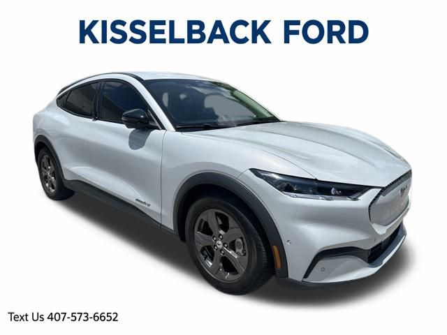 2023 Ford Mustang-Mach-e Select's photo