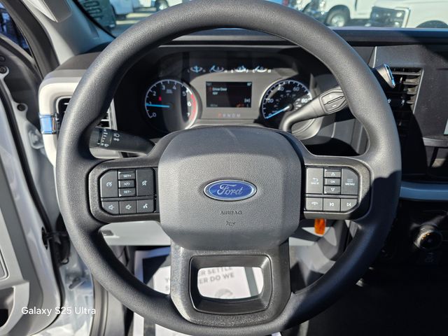 2025 Ford F-350 Super Duty XL - Photo 17