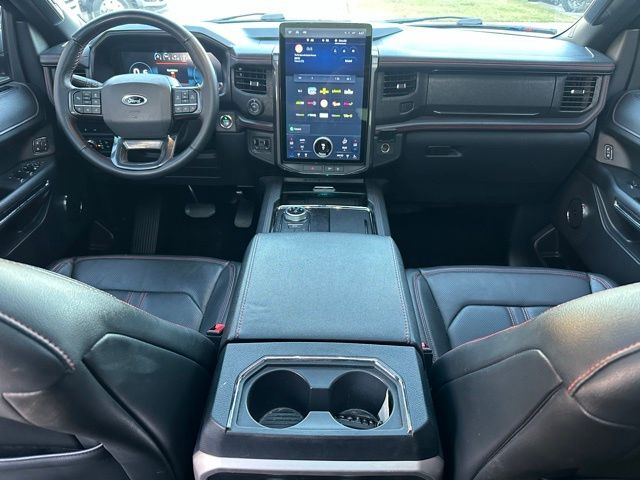 2022 Ford Expedition Limited photo 3