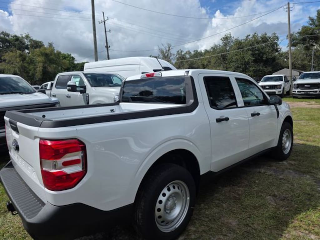New 2025 Ford Maverick XL Truck SuperCrew