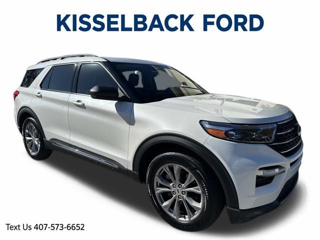 2022 Ford Explorer XLT's photo