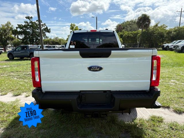 2026 Ford F-350 XL photo 4