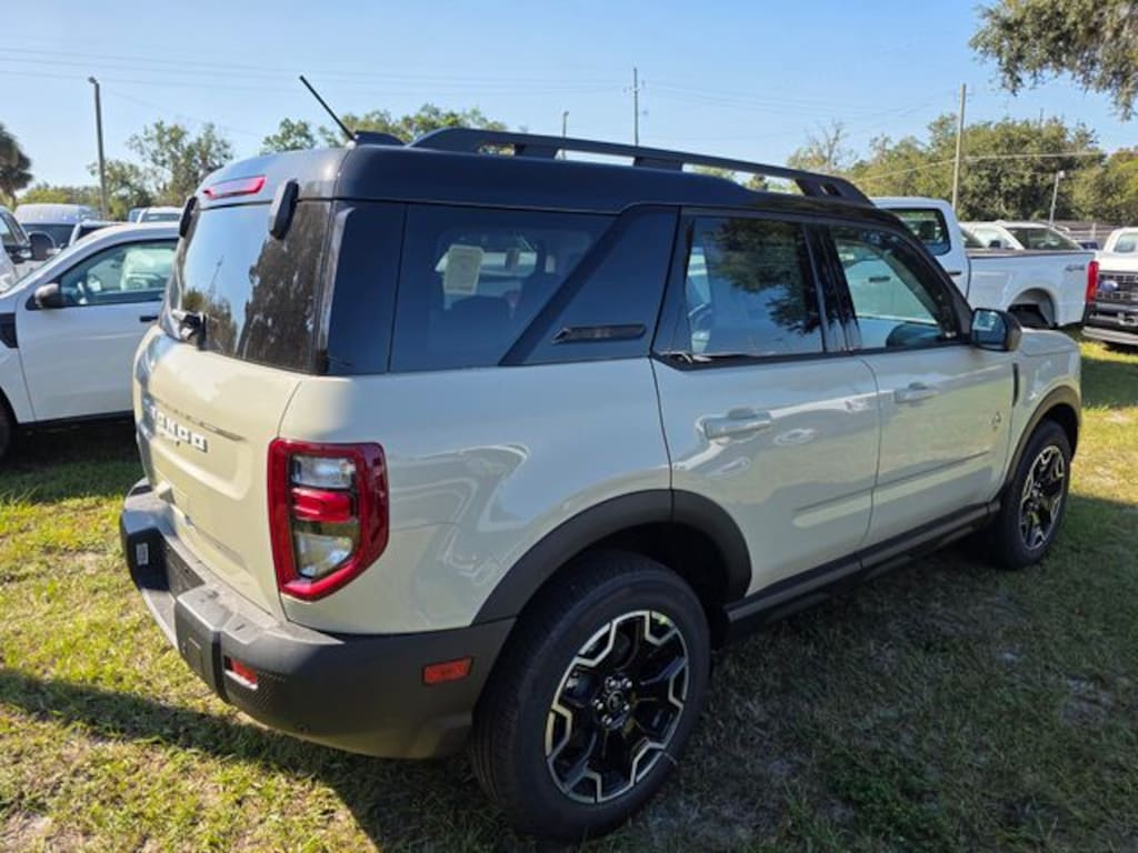 New 2025 Ford Bronco Sport Outer Banks SUV
