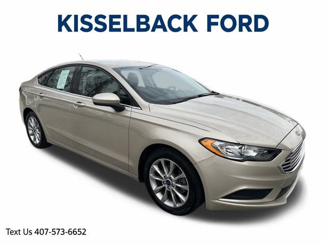 2017 Ford Fusion SE photo 2