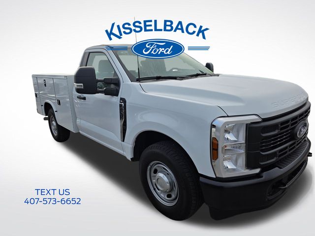 2026 Ford F-250 Super Duty XL's photo