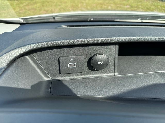2025 Ford Transit Van Base - Photo 20