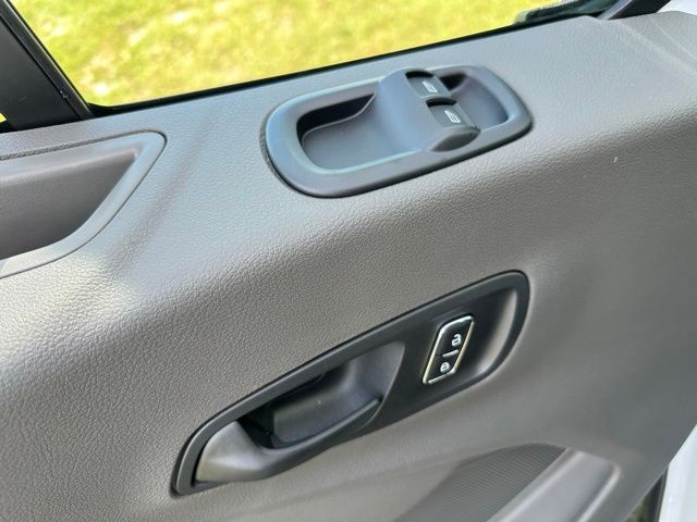 2025 Ford Transit Van Base - Photo 19