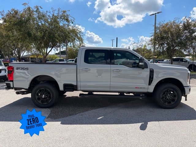 2025 Ford F-250 Lariat photo 3