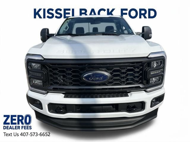 2025 Ford F-350 Super Duty XL - Photo 9