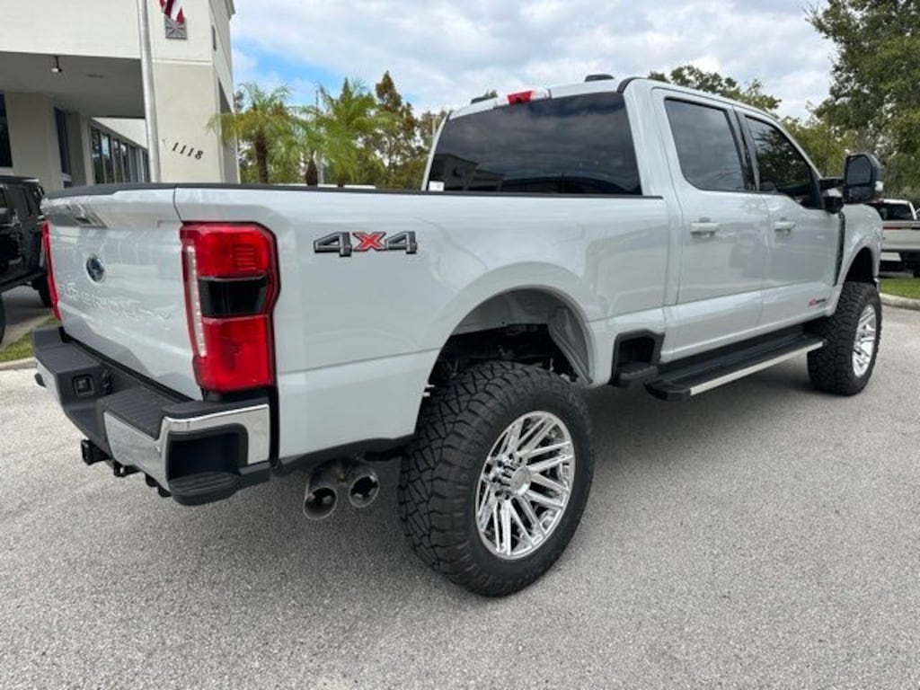 New 2026 Ford F-250 Lariat Truck Crew Cab