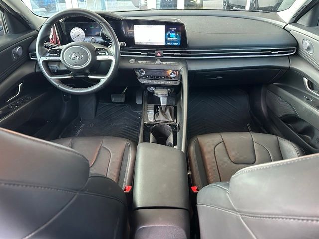 Photo 12