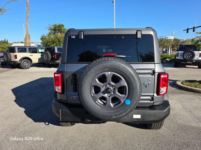 2025 Ford Bronco Big Bend photo 4