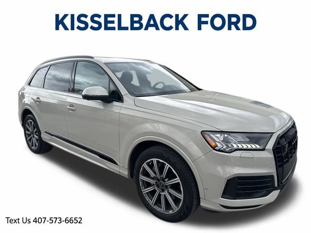 2023 Audi Q7 Premium Plus