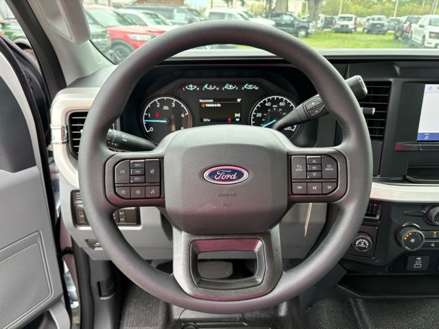 2026 Ford F-350 Super Duty XL - Photo 19
