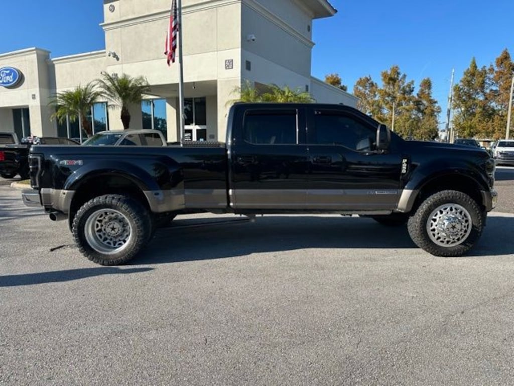 Certified 2022 Ford F-450 Lariat Truck Crew Cab
