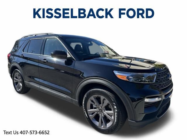 2022 Ford Explorer XLT's photo