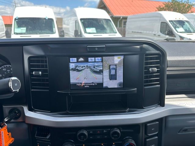 2025 Ford F-350 Super Duty XL - Photo 13