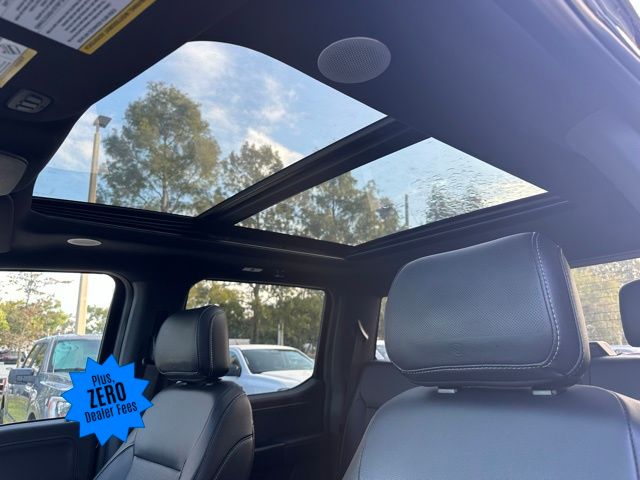 2022 Ford F-150 Lariat photo 2