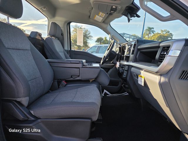 2025 Ford F-350 Super Duty XL - Photo 10