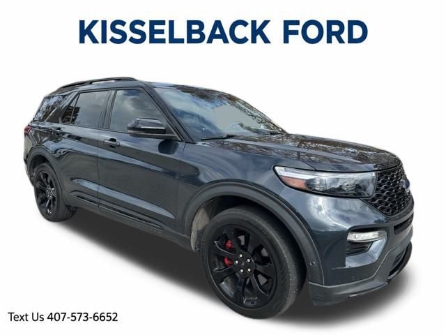2022 Ford Explorer ST's photo
