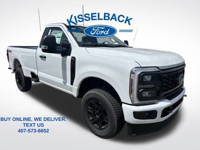 2025 Ford F-350 Super Duty XL's photo