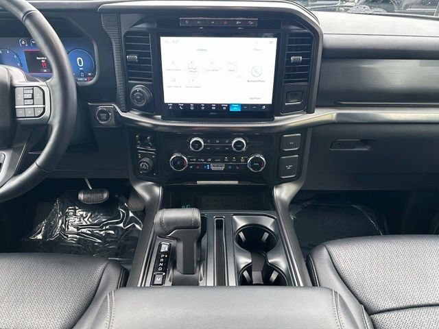 Photo 16