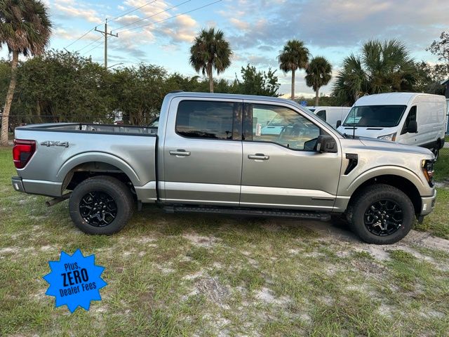 2025 Ford F-150 XLT photo 2