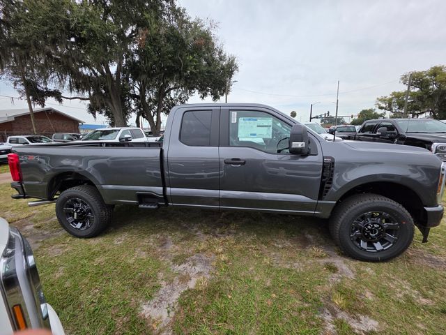 2026 Ford F-350 XL photo 2