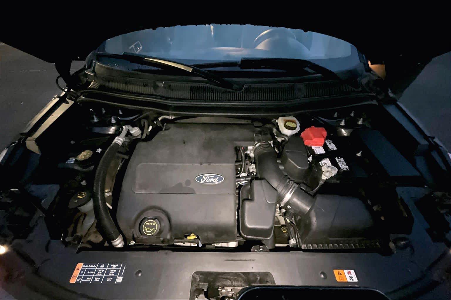 Thumbnail: 2015 Ford Explorer - 9