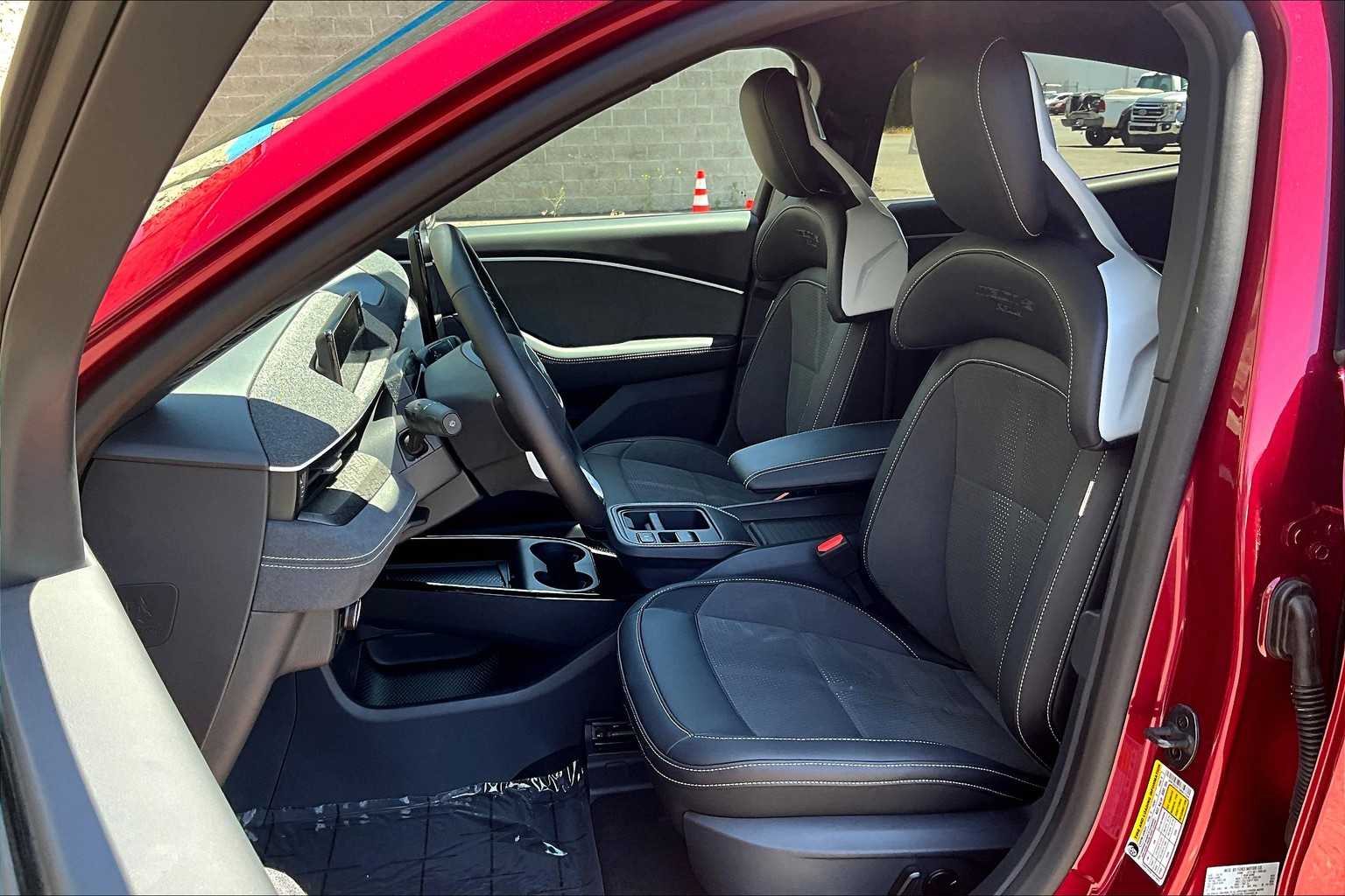 Thumbnail: 2025 Ford Mustang Mach-E - 11