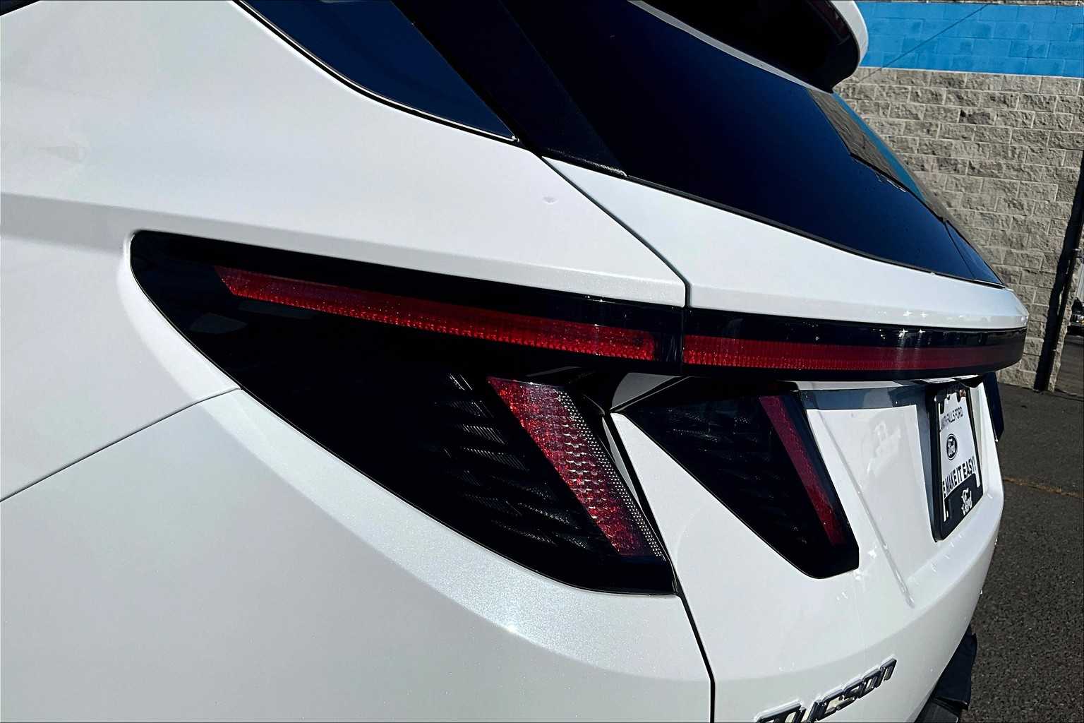 Thumbnail: 2023 Hyundai Tucson - 32