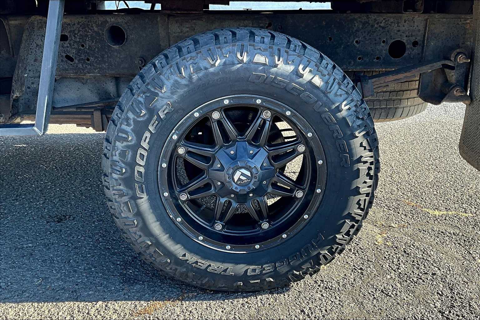 Thumbnail: 2010 Chevrolet Silverado 3500 - 35