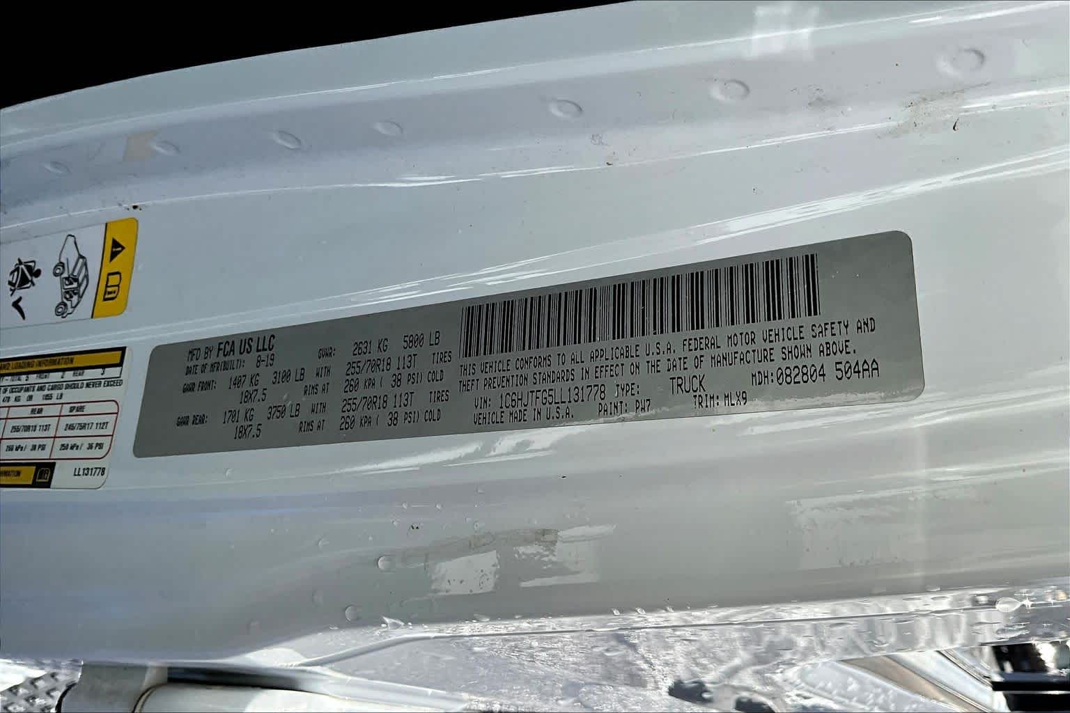 Thumbnail: 2020 Jeep Gladiator - 20