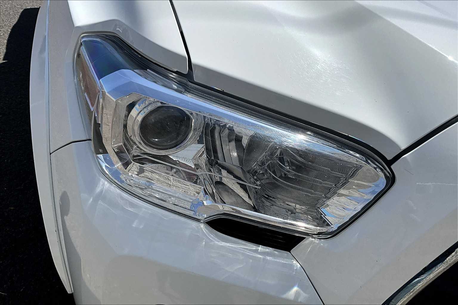 2022 Toyota Tacoma SR5 31