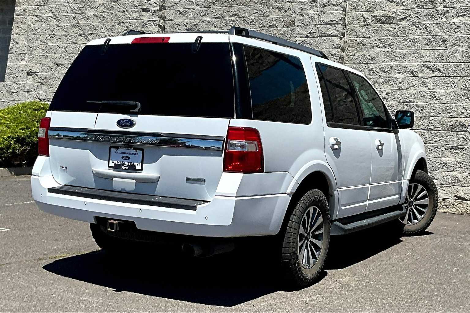 Thumbnail: 2017 Ford Expedition - 22